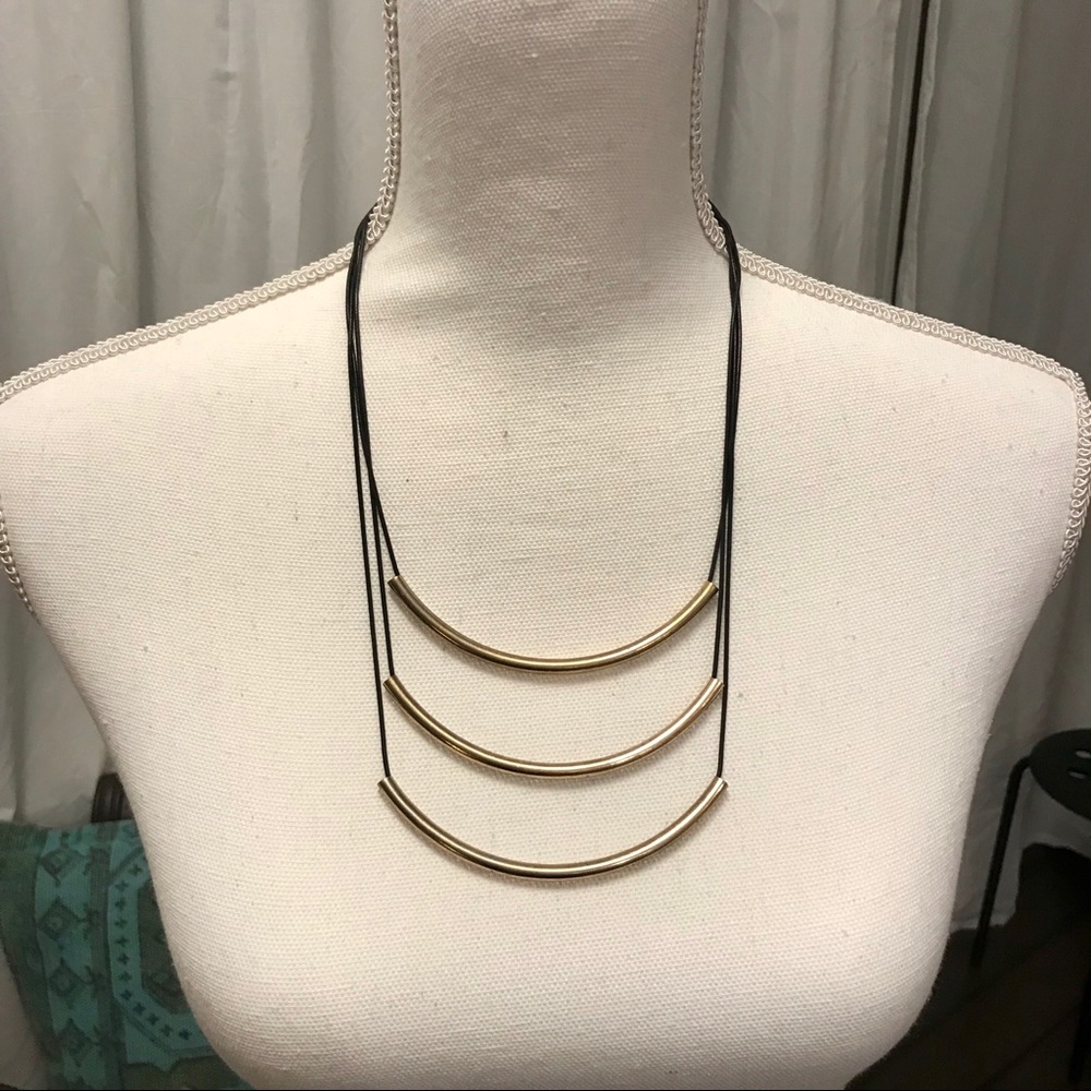 Black and gold bar necklace